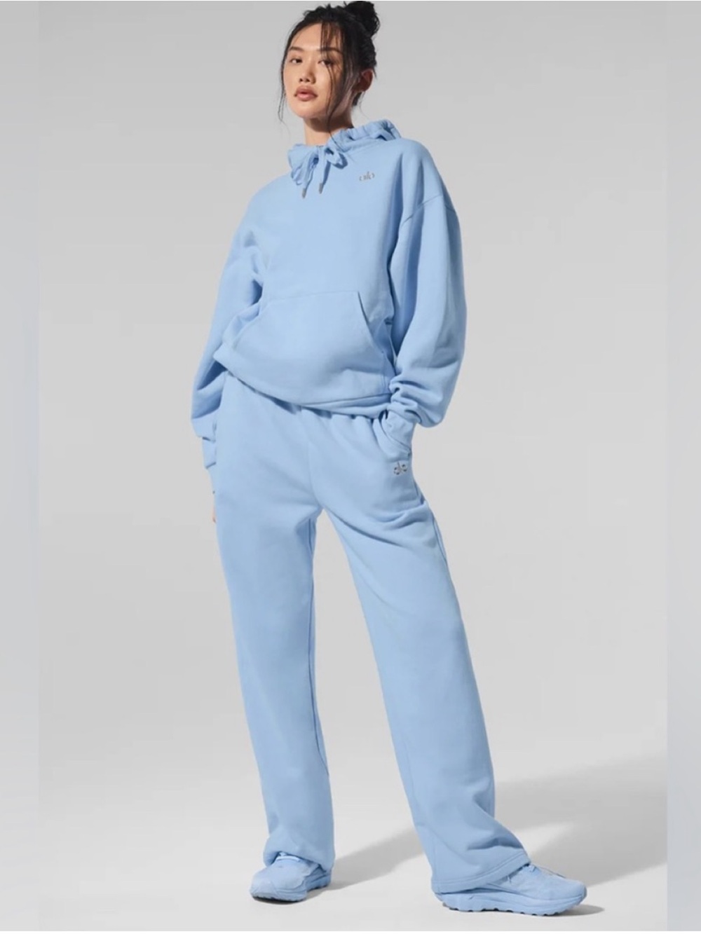 NWT LIMITED EDITION Alo Yoga Sweatpants #1 of 2